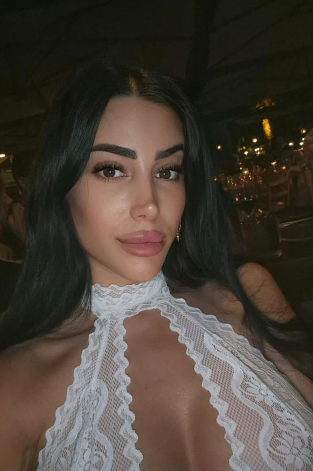 Escort - HANNA G - Ibiza Tops